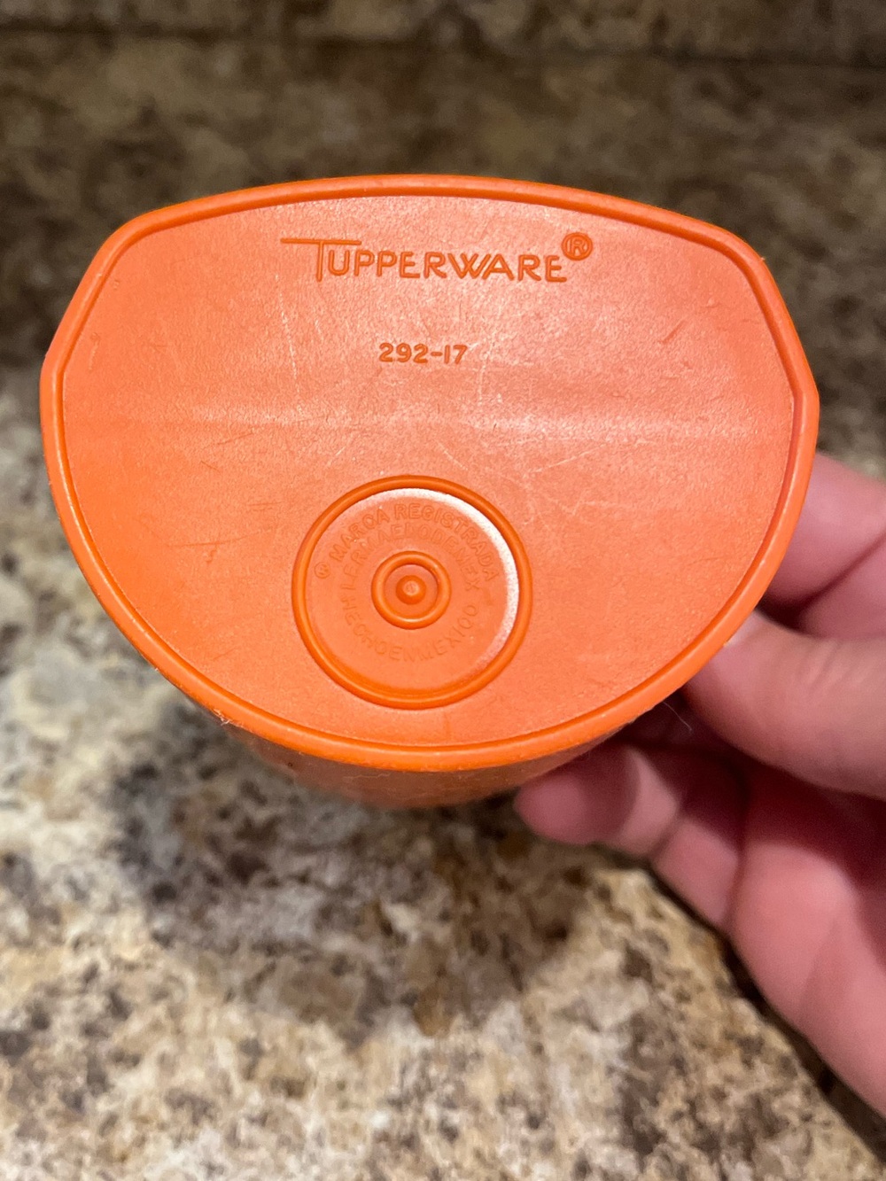 Vintage Tupperware Rocker Scoop Orange - Picture 13 of 13